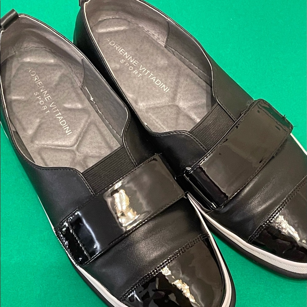 Adrienne Vittadini Black And White Sport Shoes